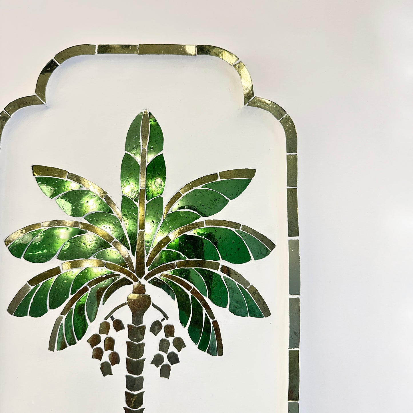 Shimmering Palm Tree Mirror Mosaic – Thikri Mirror Mosaic