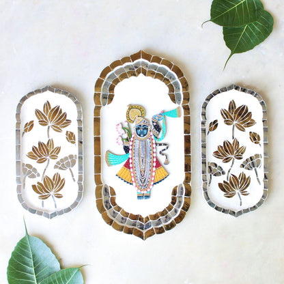 Shrinath Ji with Thikri Border Mirror Mosaic (Made-To-Order)